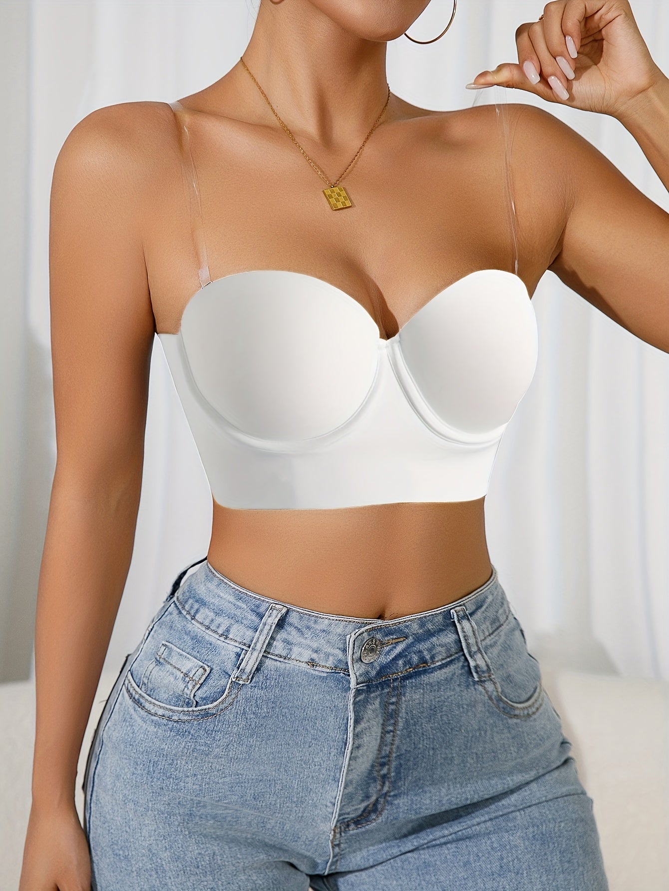 Smooth Surface Gathering Bra for a Beautiful Back